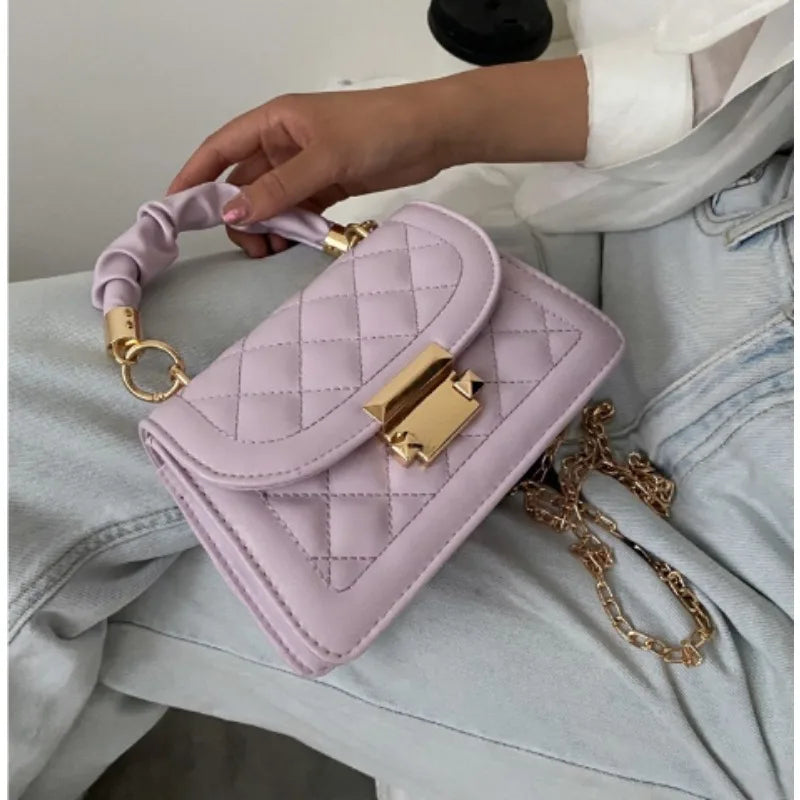 Stylish Women’s Tote Bag , Grid Texture, Buckle Accent & Flap Closure
