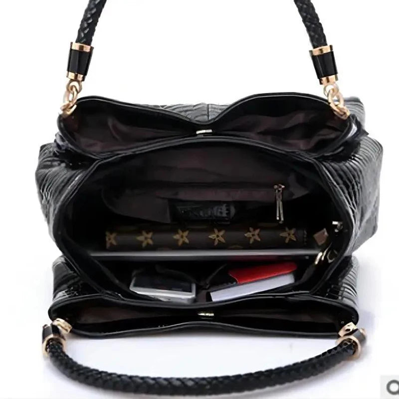 Elegant Large Capacity Handbag – Croc-Effect Glossy Tote for Everyday Use