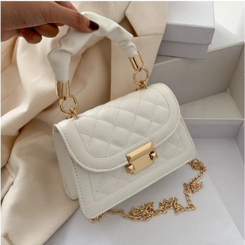 Stylish Women’s Tote Bag , Grid Texture, Buckle Accent & Flap Closure