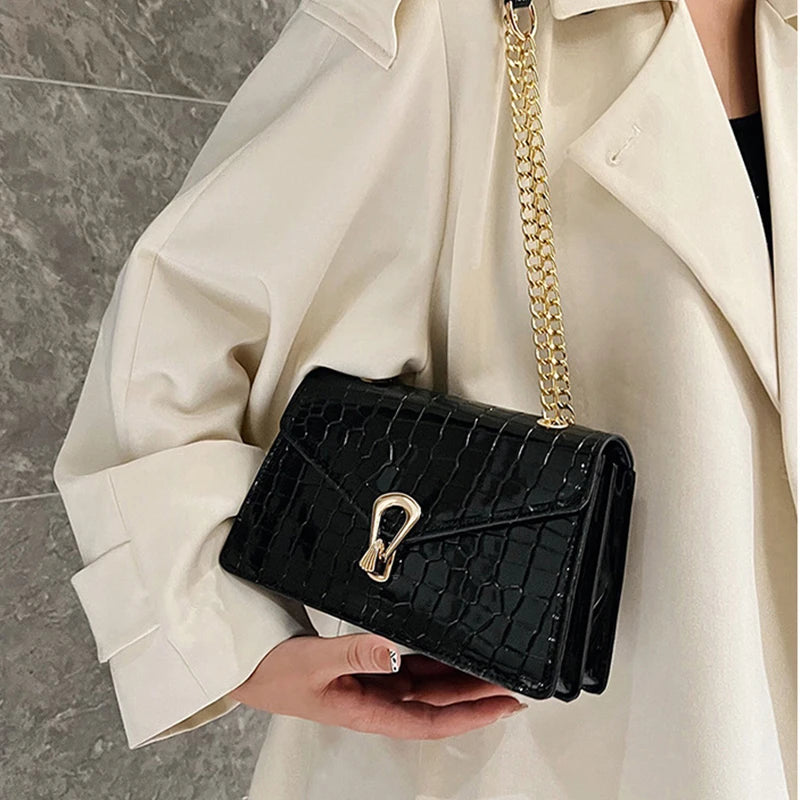 Crocodile Pattern PU Leather Crossbody Chic Chain Shoulder Bag for Women fashion for Daily Essentials