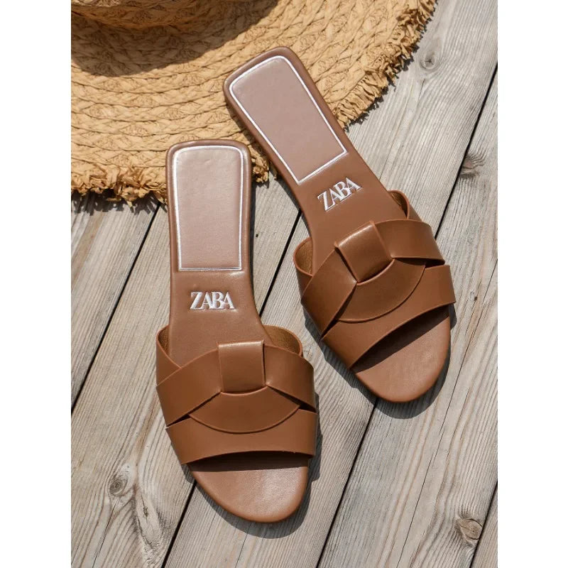 Luxurious Designer Sandals: Low-Heel Peep-Toe Slippers for Women – Comfortable, Breathable, and Perfect for Stylish Outdoor & Beach Adventures