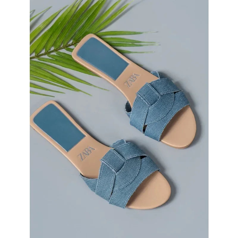 Luxurious Designer Sandals: Low-Heel Peep-Toe Slippers for Women – Comfortable, Breathable, and Perfect for Stylish Outdoor & Beach Adventures