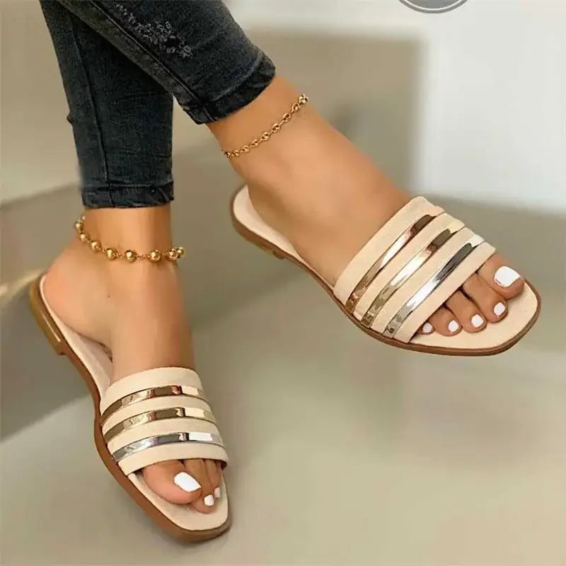 Trendy Women's Slides Chic Metal-Striped Summer Slippers – Flat, Slip-On Comfort for Casual Outdoors, Available in Plus Size