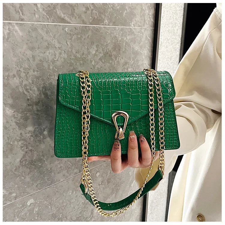 Crocodile Pattern PU Leather Crossbody Chic Chain Shoulder Bag for Women fashion for Daily Essentials