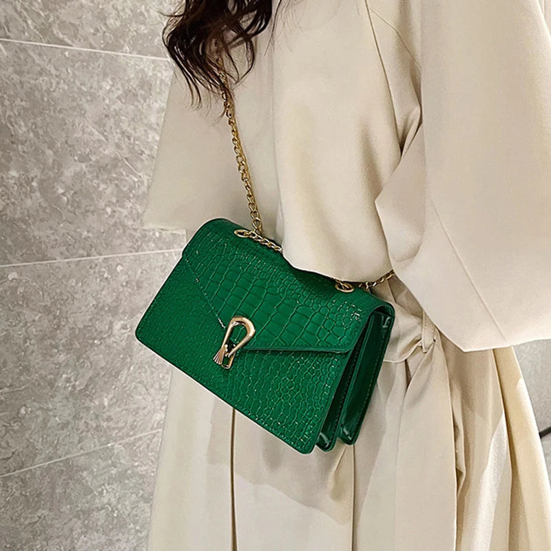 Crocodile Pattern PU Leather Crossbody Chic Chain Shoulder Bag for Women fashion for Daily Essentials