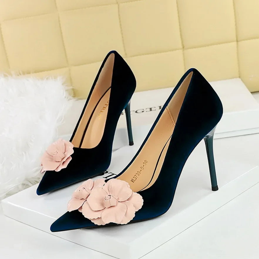 style Women's Suede Floral Stilettos Elegant High Heels for Banquets & Special Occasions